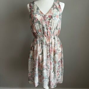 Cute floral dress NWT